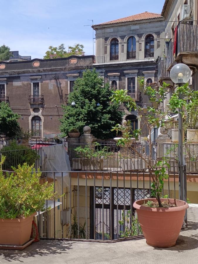 Residenza La Vecchia Cattedrale Catánia Buitenkant foto