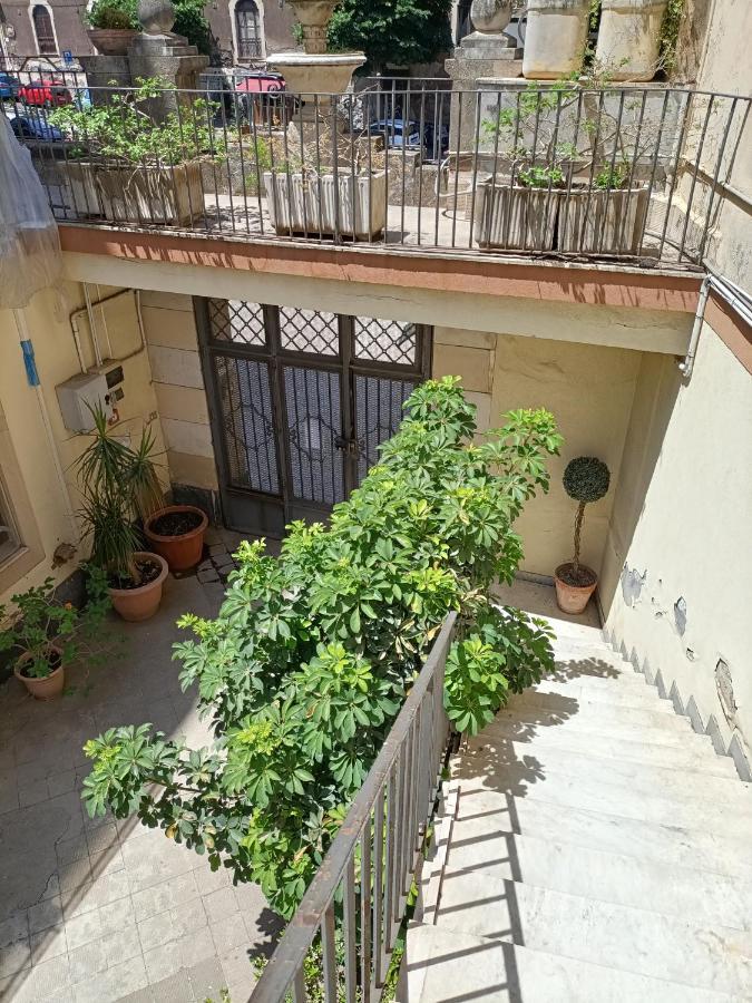 Residenza La Vecchia Cattedrale Catánia Buitenkant foto